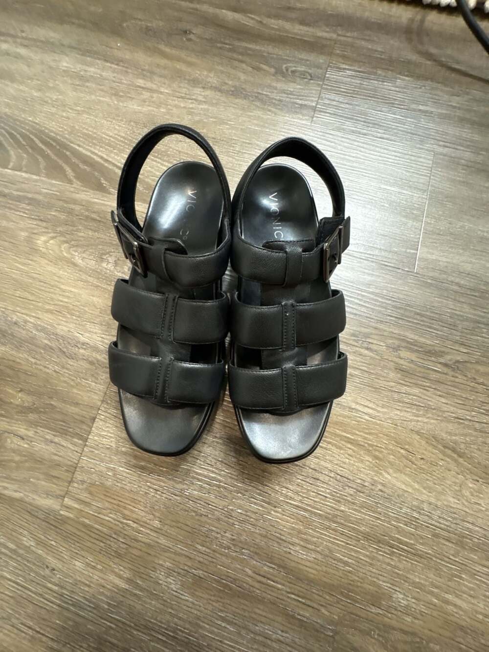 Vionic Delano Black Strappy Platform Sandals